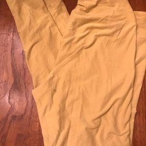 Lularoe TC mustard yellow solid leggings